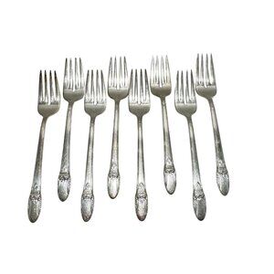 1847 Rogers Bros IS Vintage 1937 FIRST LOVE Set of 8 Salad Forks 7" Silverplate